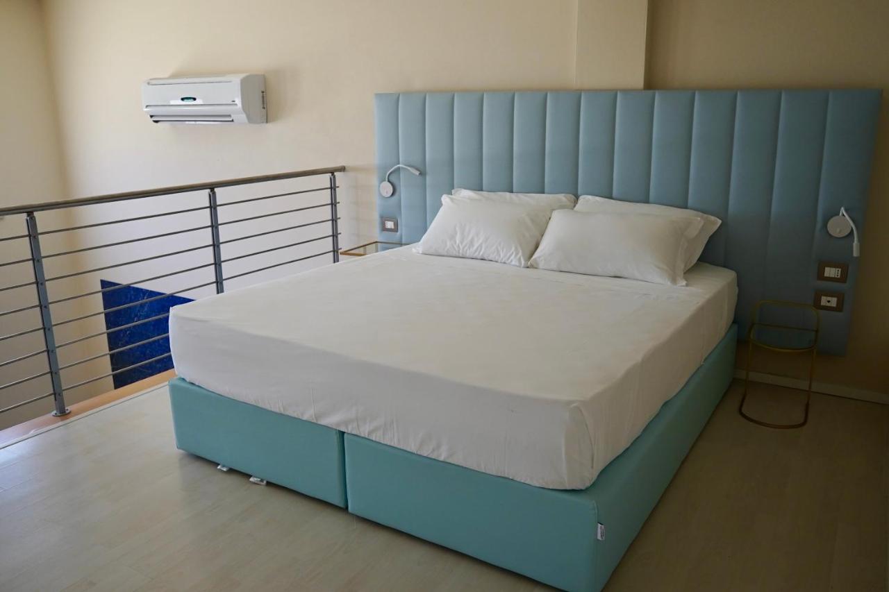 Toscana Sport Resort Calambrone Exteriör bild