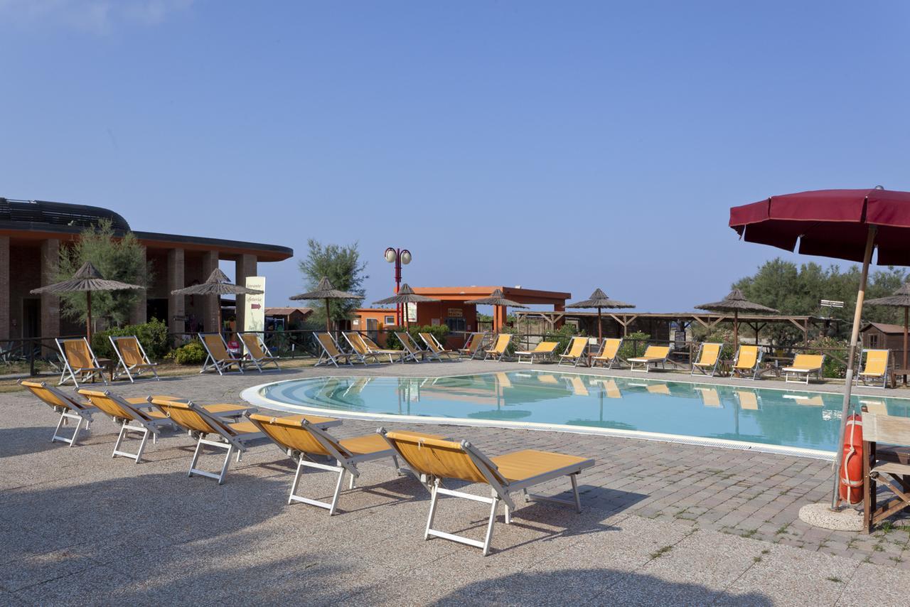 Toscana Sport Resort Calambrone Exteriör bild