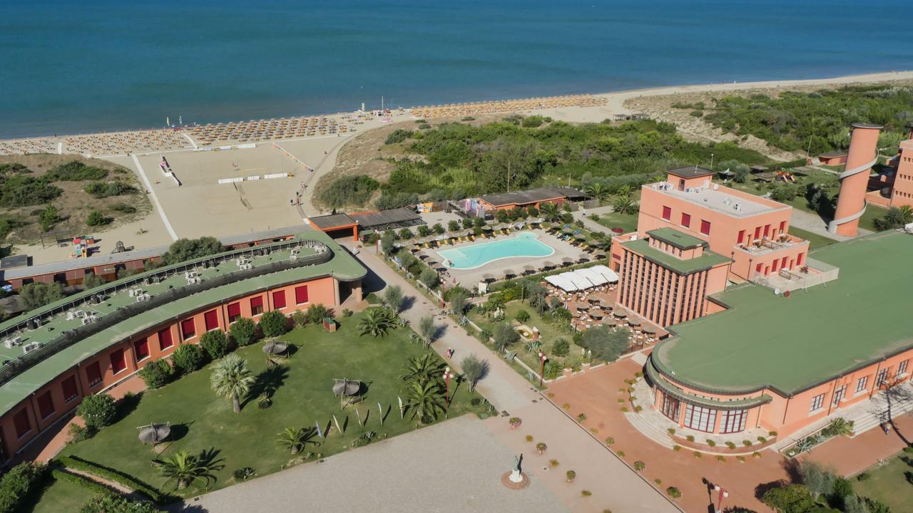 Toscana Sport Resort Calambrone Exteriör bild